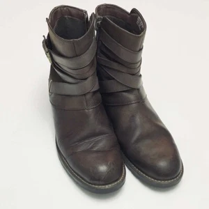 Women's Clarks Western Ankle Boots Brown Leather Zipper Strappy Biker Size 7E - Picture 1 of 16
