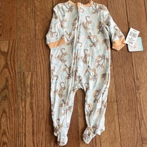 NEW NWT Boys 3-6 Months Super Soft Zip Up Winnie The Pooh Tigger  Sleeper - Picture 1 of 1