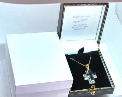 9CT GOLD LALIQUE CRYSTAL CLEAR  CROSS -LALIQUE  GIFT OF HOPE  REALLY STUNNING - Image 1 of 4