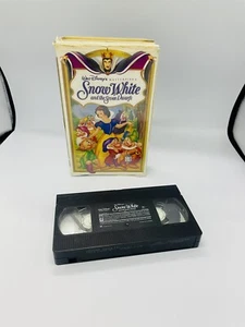 Snow White and the Seven Dwarfs VHS Walt Disney Masterpiece Movie - Picture 1 of 3