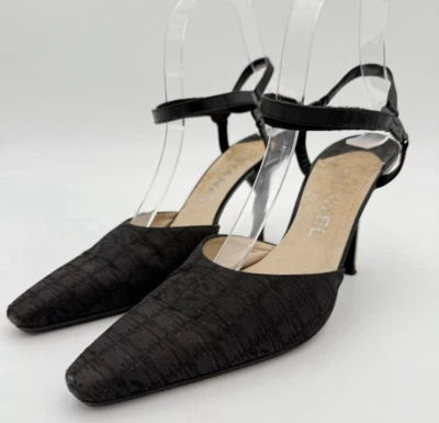 Chanel Negro Lona Logo CC Tacones Vintage Línea de Viaje Punta Talla 36.5 6.5 Foto 1 de 4