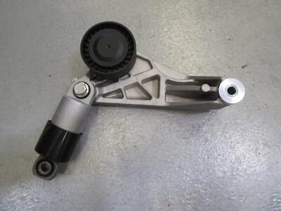 Omix-ADA 17112.17 Belt Tensioner for Jeep Wrangler JK JKU 3.6L 2012-2018 Foto 1 de 4