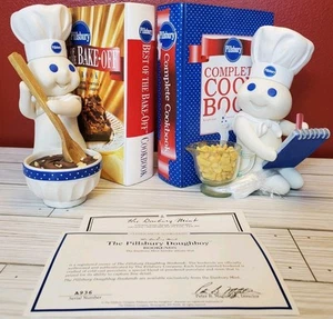 Danbury Fermalibri Pillsbury Doughboy come nuovi serie # A936 con figure da scaffale certificate - Foto 1 di 15