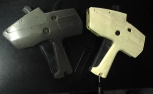 Lot of 2 Vintage Pitney Bowes Monarch Marking 1115 Price Guns PARTS ONLY - Picture 1 of 2
