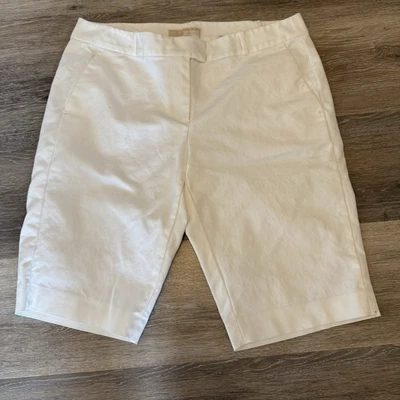 Bermudas blancas para mujer MICHAEL Michael Kors talla 8 Foto 1 de 4