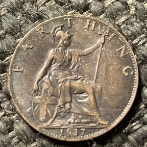 1917 Great Britain 1 Farthing Coin - Picture 1 of 2