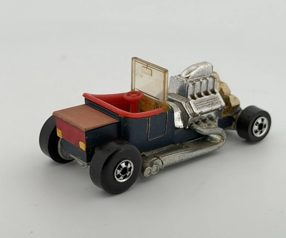 Ford T-Bucket Hot Rod 1923 pintado personalizado Hot Wheels - rojo con ruedas BW Foto 1 de 4