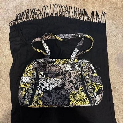 Productos de pañales para bebé Vera Bradley amarillos a la venta Foto 1 de 4