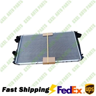 Radiador de agua OEM 263702 para Ferrari California 2009-2014 Foto 1 de 4