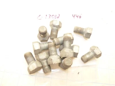 CASE/Ingersoll 444 448 446 tuercas de tractor pernos Foto 1 de 2