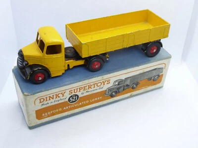 Dinky Toys 521 Bedford Articulated Lorry Boxed - Image 1 of 4