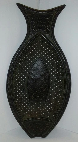 Large Basket Fruit Bread Fish Shaped Centerpiece Wall Wood Woven Metal 25" Cover