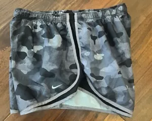 Nike Women Tempo Dri-FIT Running Shorts Lined Plus 1X Camo CJ7710 Black Gray - Picture 1 of 6