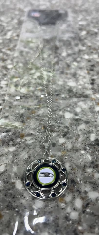 Seattle Seahawks Fashion Pendant Necklace NFL Cover