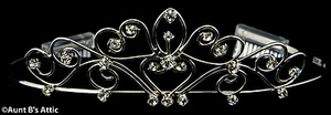 Tiara Silver Metal & Rhinestone Princess, Queen, Or Debutante Costume Headpiece - Photo 1/1