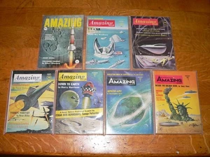 Lot of 7 Issues of Vintage Amazing Stories of Fact and Science Fiction Magazine - Bild 1 von 2