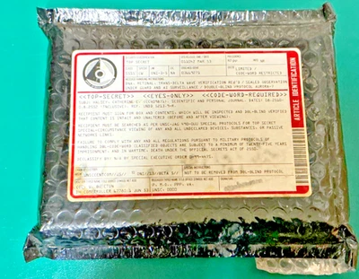 Halo: Reach - Legendary Edition Dr. Halsey's Personal Journal + Inserts  Rare - Image 1 of 3