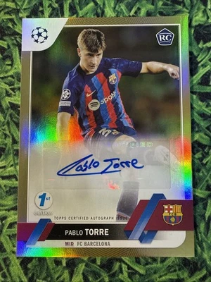 2022-23 Topps UEFA 1st Edition Pablo Torre Gold Auto /50 - Image 1 of 2