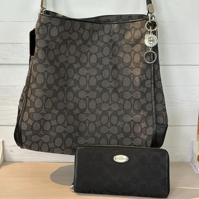 Coach Phoebe Black Grey Signature Jacquard Shoulder Bag Wallet Keychain Set - Image 1 of 4