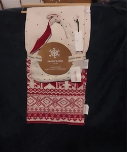 Hand Crafted In Italy Aztec Baby Blanket And Bib. Cream and Red NEW - Picture 1 of 6
