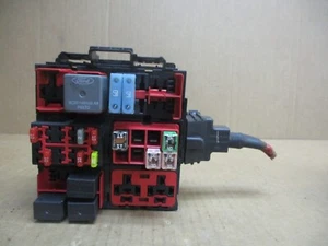 05 06 07 Ford F250 Engine Fuse Box Relay Junction Block Panel 2005 2006 2007 - Picture 1 of 8
