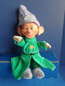 13" MATTEL DOPEY DOLL- MOVEABLE EARS AND EYES- 1993 DISNEY - Picture 1 of 9