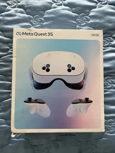 Meta Quest 3S Virtual Reality Headset - Picture 1 of 12