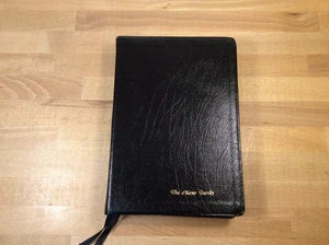 Holy Bible, Family Worship Edition, NIV, Holman, Genuine Leather, Thumb Indexed - Bild 1 von 17