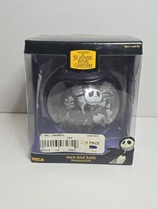 TIM BURTON'S THE NIGHTMARE BEFORE CHRISTMAS NECA JACK AND SALLY BALL ORNEMENT - Photo 1/7