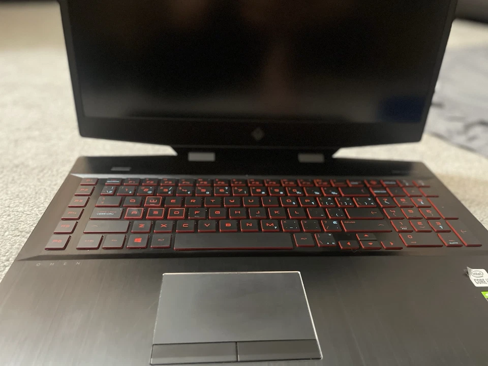 Portátil Gaming HP OMEN | i7-10750H | GTX 1660 Ti | 16GB RAM | SSD 1.2TB | Win 11 Foto 1 de 4