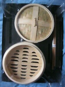 THE ART OF SUSHI ~ BAMBOO STEAMER WITH LID & CHOPSTICKS NEW IN PACKET 