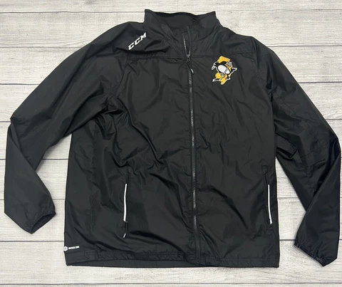 NHL Boston￼ Bruins 1/4 Zipper Jacket Men’s Size Large CCM Cover