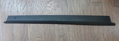 Placa de patada de moldura de umbral de puerta lateral izquierda Lamborghini Diablo 1991-1995 009458308 Foto 1 de 4