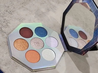 Fenty Beauty By Rihanna Killawatt Foil Freestyle Highlighter Palette DISCONTINUE - Image 1 of 4