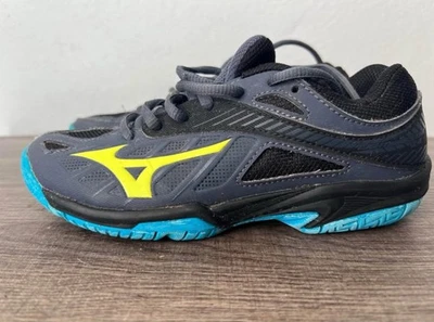 Mizuno Lightning Star Z4 Junior volleyball shoes- Size 3 - Image 1 of 3
