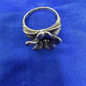James Avery Retired 18k Gold / 925 Sterling Silver April Flower Ring Size 8 - Picture 1 of 11