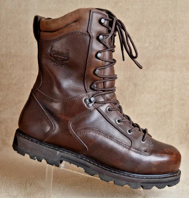 Cabela's Men's 10.5 D Outfitters Series Boots Insulated Gore-Tex Waterproof Brow - Image 1 of 4