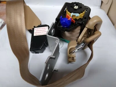 Conjunto de retractor S/B delantero izquierdo 5FM31SK5 JEEP CHEROKEE 4 PUERTAS SOLO PARA PIEZAS Foto 1 de 4