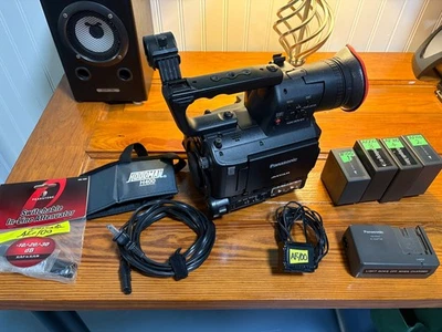 Panasonic AG-AF100 w/ Porta Brace, 4 batteries & charger, ac supply, AF100 Book - Image 1 of 4
