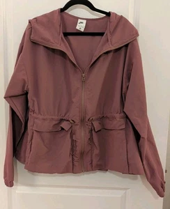 Nike Windbreaker Hoodie Jacke Damen Gr. M Farbe Pflaume leicht  - Bild 1 von 14