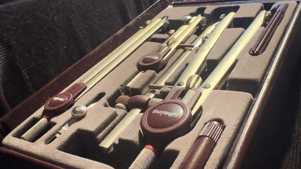 Juego de brújula de dibujo técnico Rotring profesional vintage en estuche original Foto 1 de 4