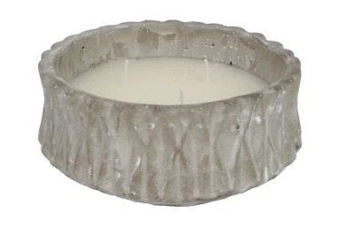 Citronella Candle, Garden Candle Scented Outdoor Candle in Grey Geometric Pot - Image 1 of 2