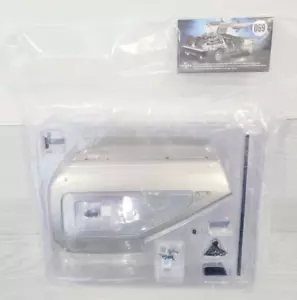 EAGLEMOSS 1/8 SCALE BUILD THE BACK TO THE FUTURE DELOREAN ISSUE 69 - Picture 1 of 2