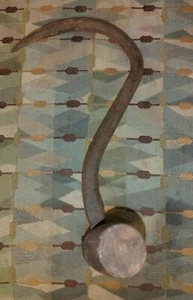 Vintage Farm Primitive Hay Hook Hand Tool With Wood Handle 11-1/4" Seal Pelts - Picture 1 of 7