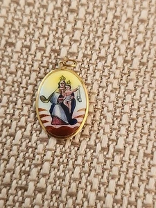 Vintage Religious Medal OL Mount Carmel 18k Gold Porcelain Pendant Charm - Picture 1 of 8