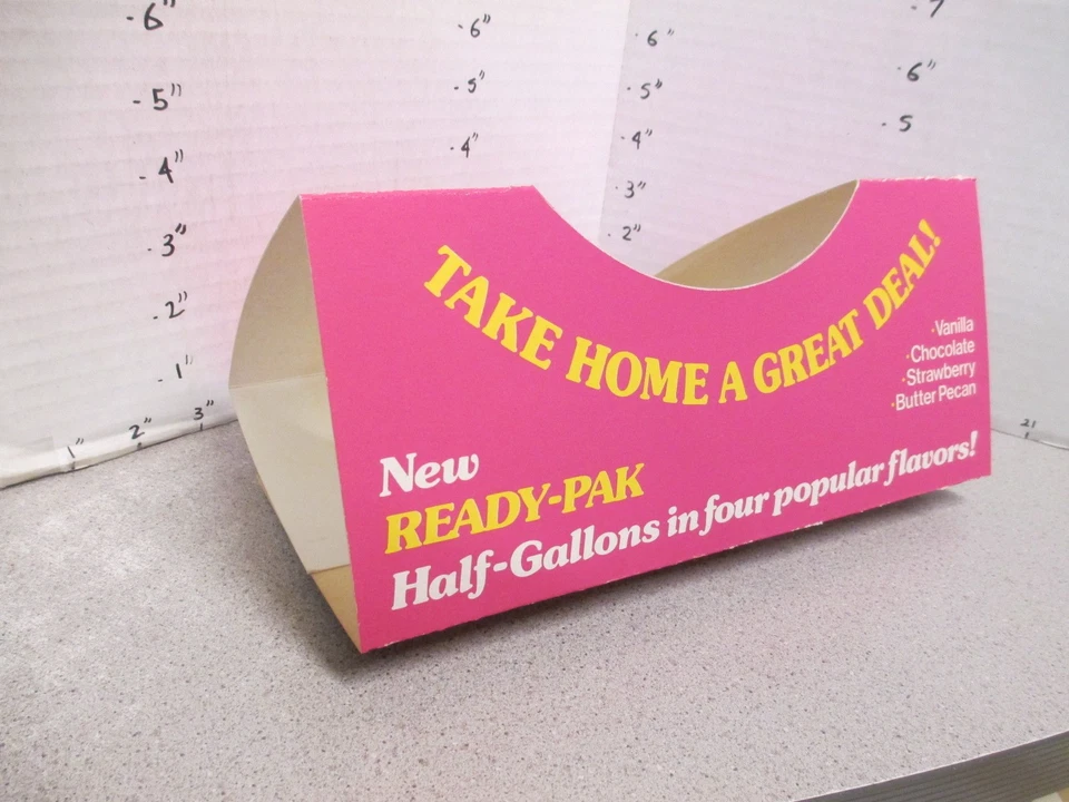 Cartón de helados Baskin Robbins PACK LISTO 1979 letrero de mostrador de tienda rosa intenso Foto 1 de 3