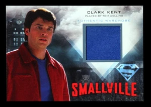 Clark Kent M3 Blue T-Shirt Wardrobe Card 2012 Smallville Seasons 7-10 - Picture 1 of 2