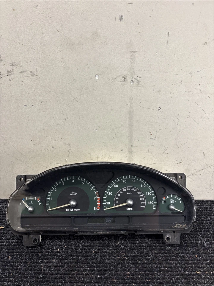 Cuadro de instrumentos velocímetro Jaguar tipo S 03 2R8F-10849-Dj fabricante de equipos originales 2003 Foto 1 de 4