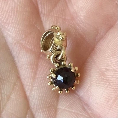 Подвеска-шпинель PANDORA 14K желтое золото сияющая звезда черная. Снят с производства  - Изображение 1 из 4