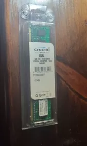 Crucial 1GB DDR2 PC2-5300 Unbuffered 240 Pin DIMM RAM- CT12864AA667 For Desktop - Picture 1 of 3